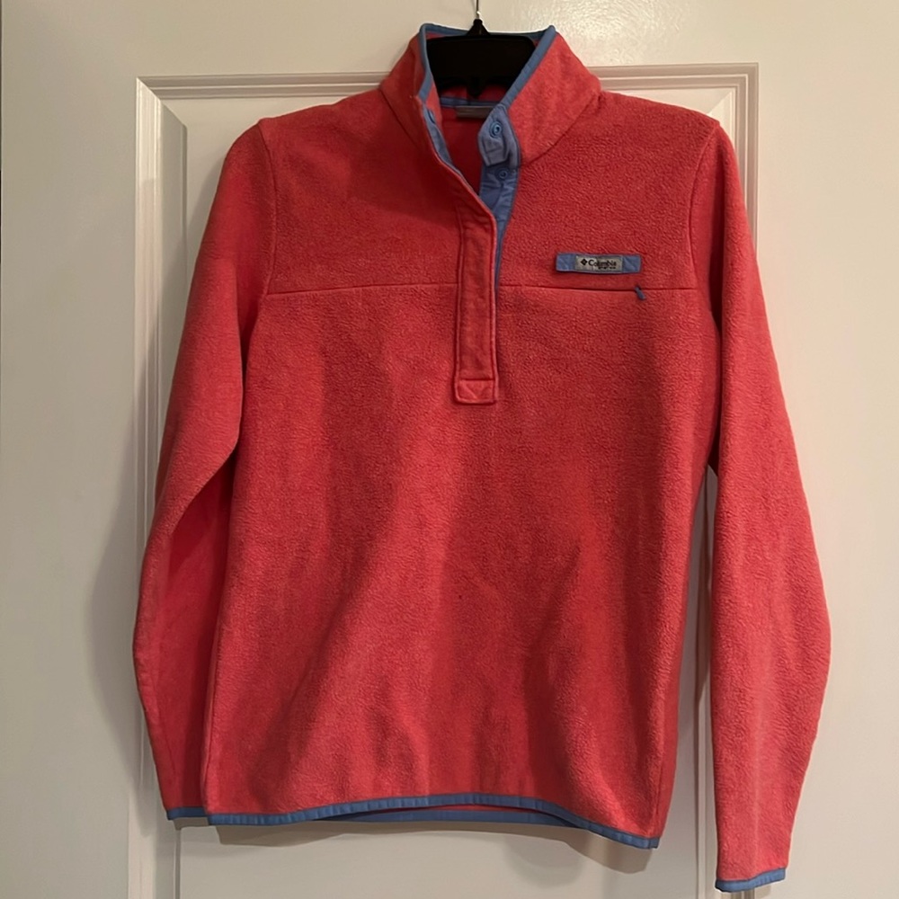 Columbia women’s pullover, EUC